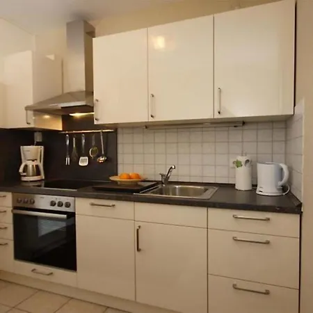 Apartment Strandschloesschen-haus-ii-we-3-9734 Kuehlungsborn