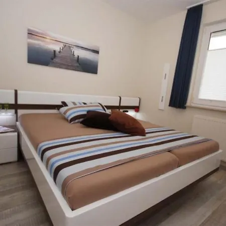 Strandschloesschen-haus-ii-we-3-9734 Kuehlungsborn