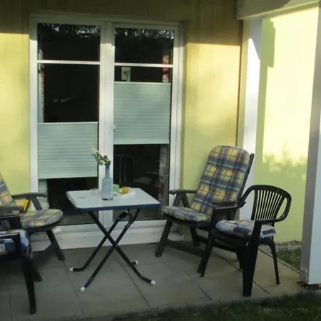 Strandschloesschen-haus-ii-we-3-9734 Apartment Kuehlungsborn